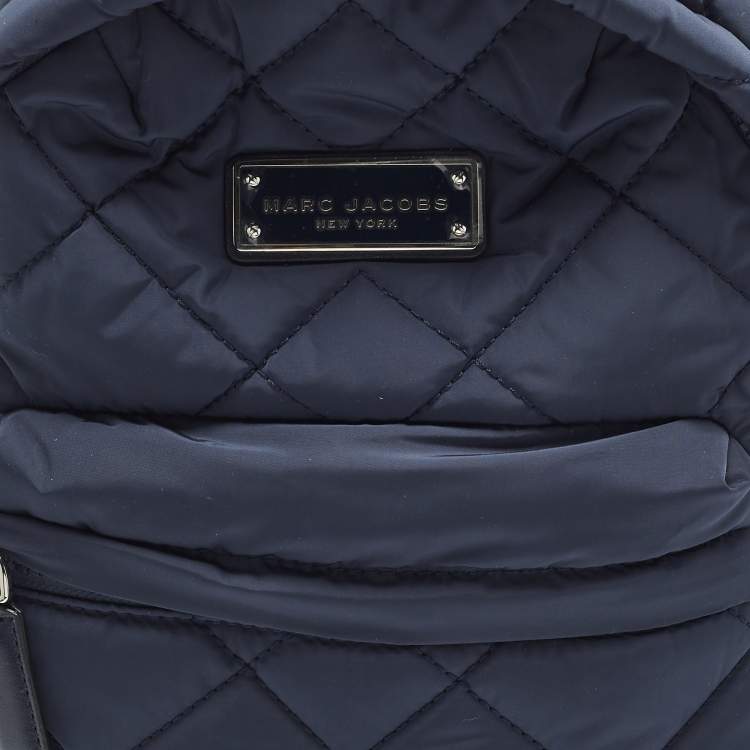 مملوكة مسبقًا Marc Jacobs Front Pocket Navy Blue Quilted Nylon Backpack