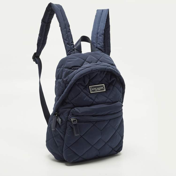 مملوكة مسبقًا Marc Jacobs Front Pocket Navy Blue Quilted Nylon Backpack