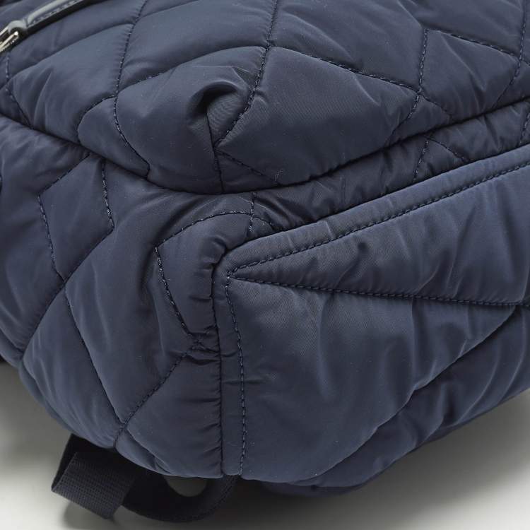 مملوكة مسبقًا Marc Jacobs Front Pocket Navy Blue Quilted Nylon Backpack