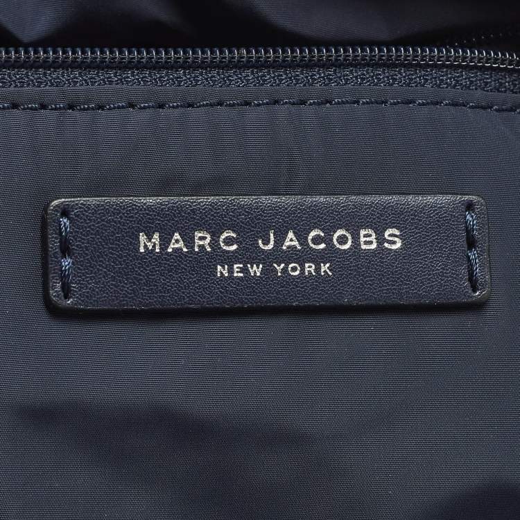 مملوكة مسبقًا Marc Jacobs Front Pocket Navy Blue Quilted Nylon Backpack