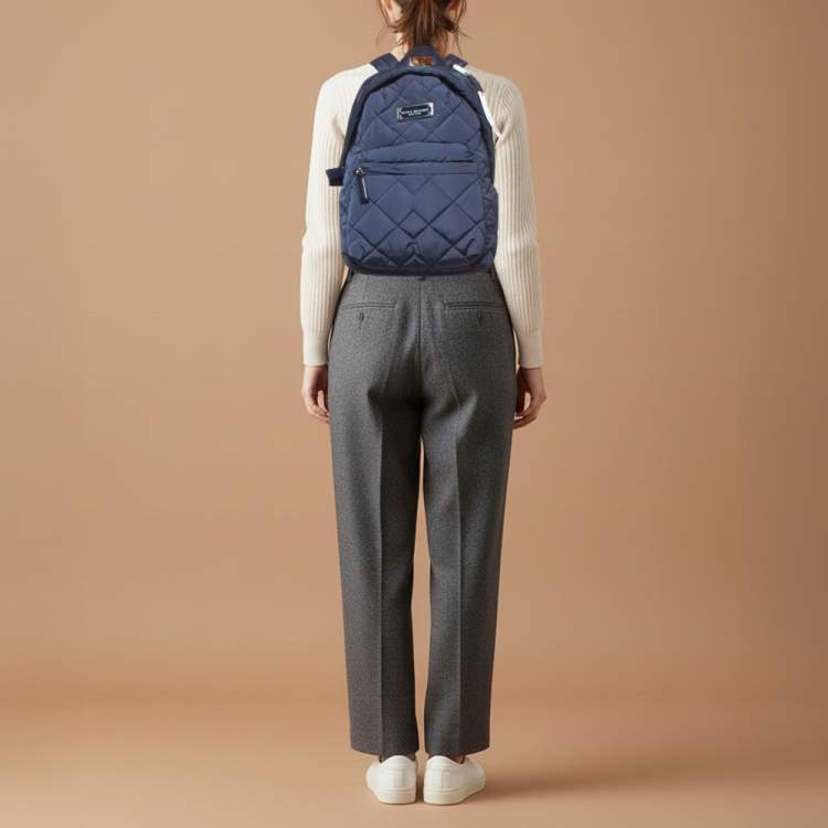 مملوكة مسبقًا Marc Jacobs Front Pocket Navy Blue Quilted Nylon Backpack