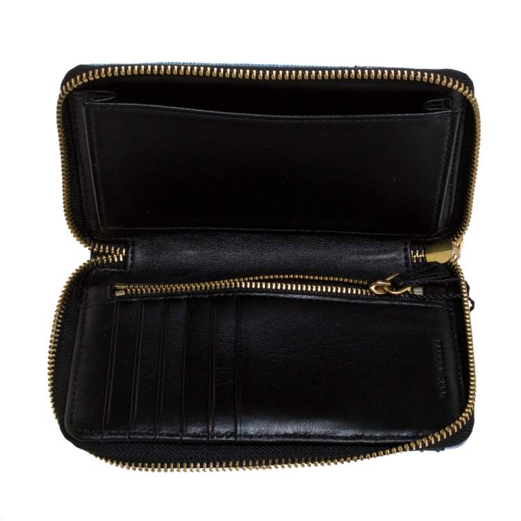 Pre Owned Marc Jacobs Blue Denim Patchwork Zip Around Wallet