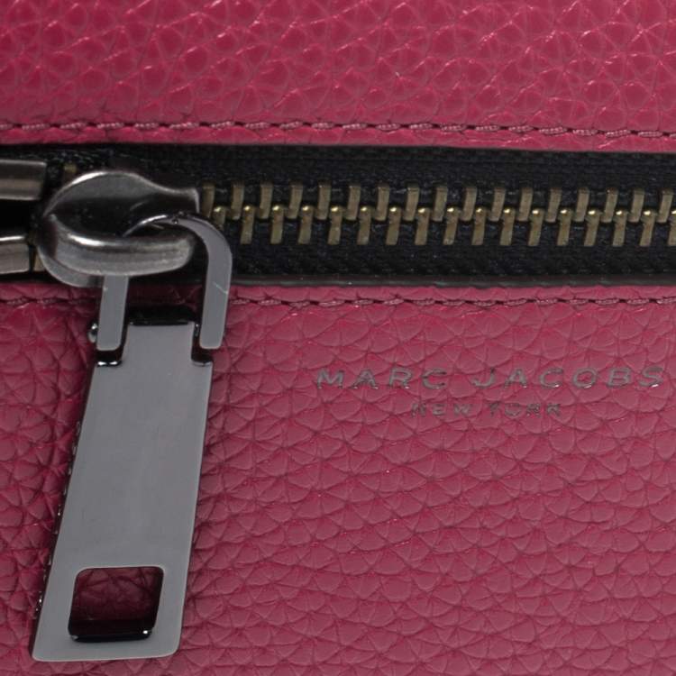 Pre Owned Marc Jacobs Raspberry Pink Leather Gotham Zip Around Wallet