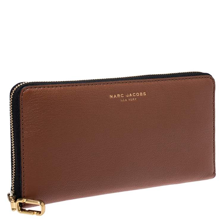 Pre Owned Marc Jacobs Caramel Brown Leather Zip Around Wallet