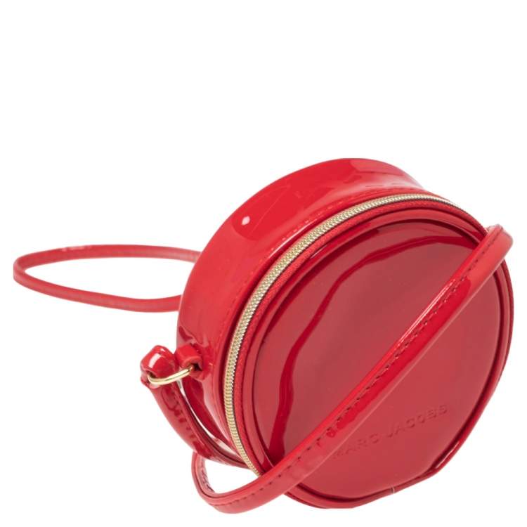 Pre Owned Marc Jacobs Red Patent Leather Round Crossbody Bag