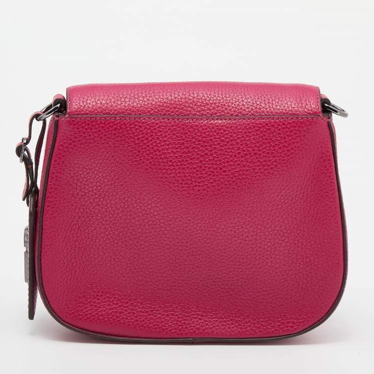 Pre Owned Marc Jacobs Raspberry Leather Recruit Nomad Saddle Shoulder Bag