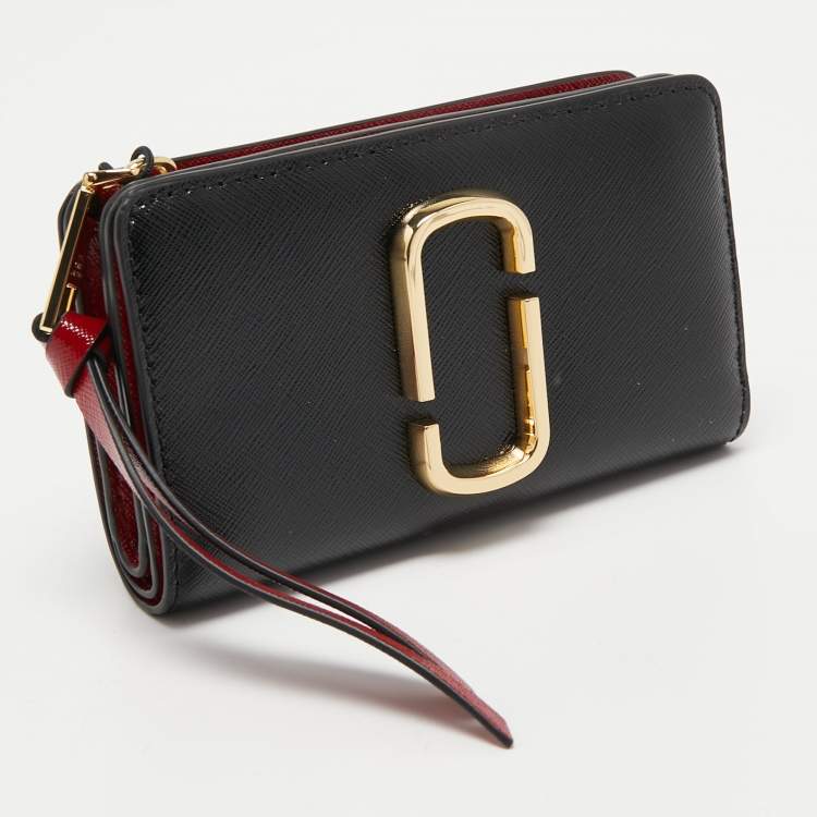 Pre Owned Marc Jacobs Tri Color Leather Snapshot Compact Wallet