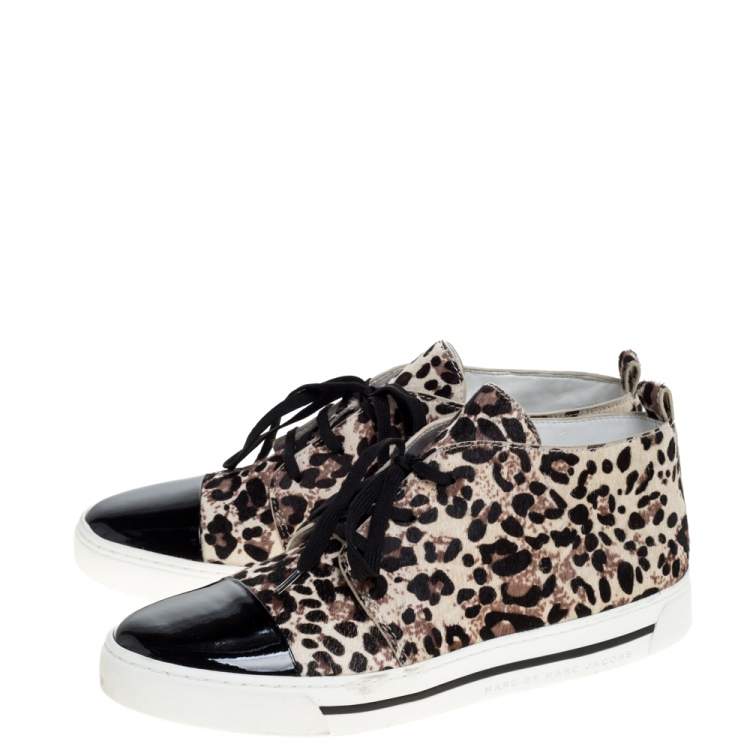 Pre Owned Marc Jacobs Beige/Black Leopard Print Pony Hair And Patent Leather High Top Sneakers Size 40