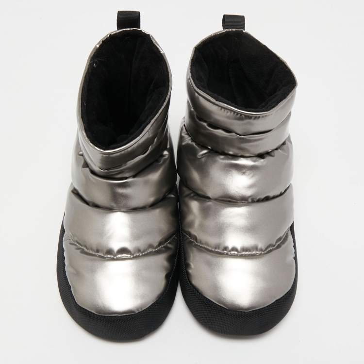 Pre Owned Marc Jacobs Silver Vinyl Snow Boots Size 37