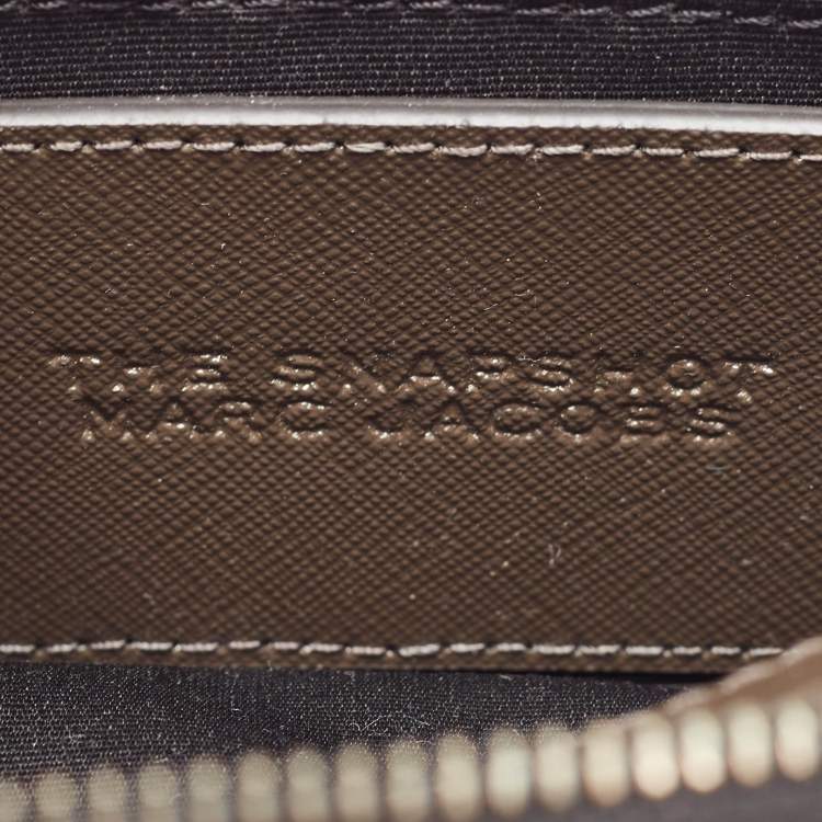 Pre Owned Marc Jacobs Metallic/Green Patent Leather Snapshot Camera Crossbody Bag