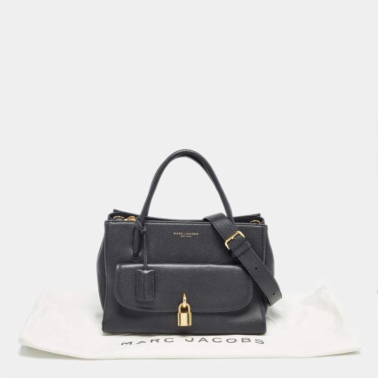 Pre Owned Marc Jacobs Black Leather Lock That Tote