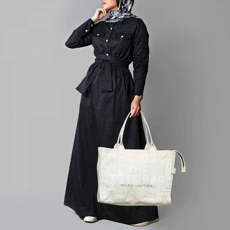 Pre Owned Marc Jacobs Cream Canvas Large The Tote Bag