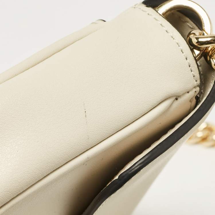 Pre Owned Marc Jacobs Off White Leather Mini The J Marc Shoulder Bag