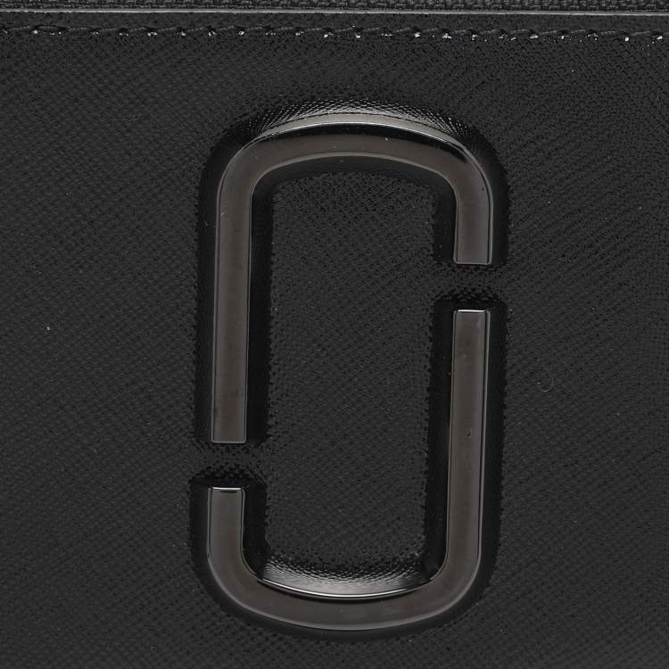 Pre Owned Marc Jacobs Black Patent Leather Snapshot Card Holder Wallet
