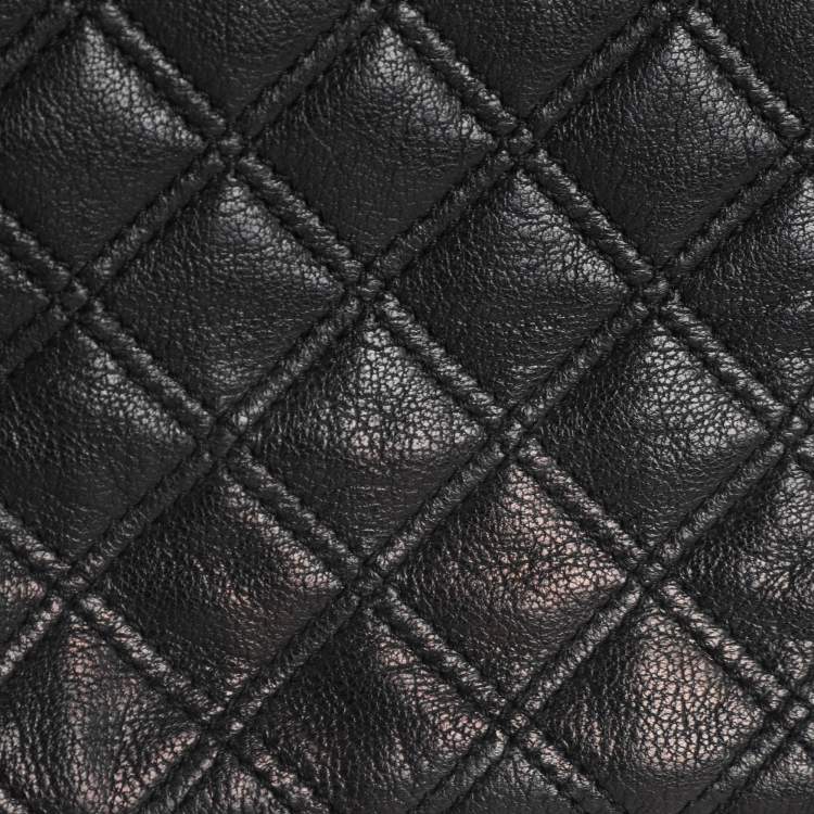 Pre Owned Marc Jacobs Black Quilted Leather Eugenie Clutch
