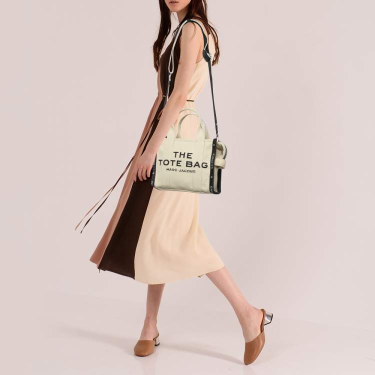 Pre Owned Marc Jacobs Beige/Black Canvas Small The Tote Bag