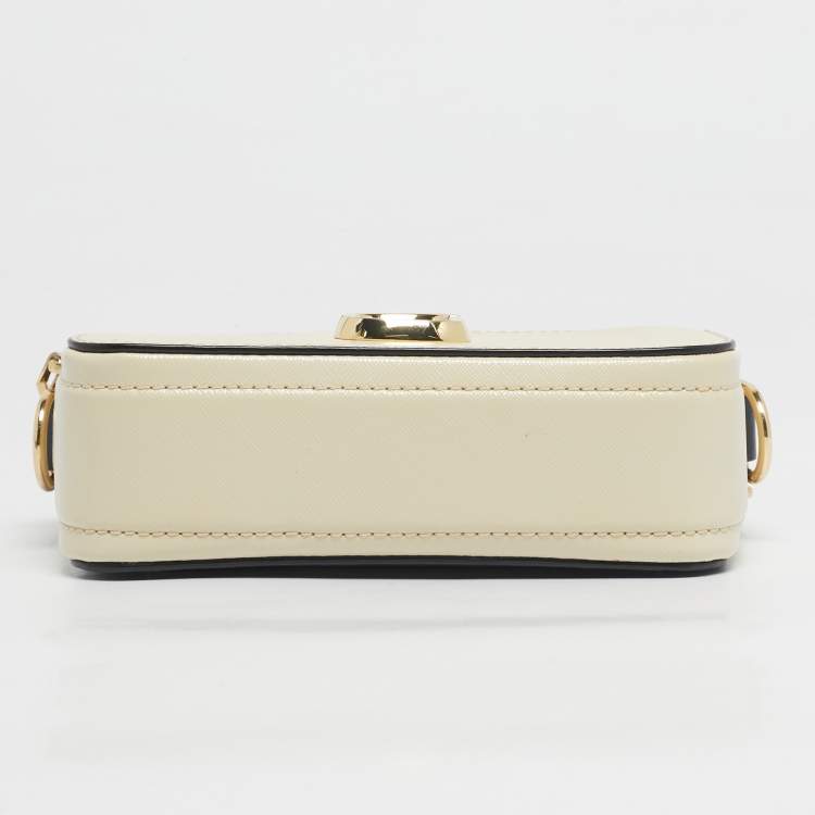 Pre Owned Marc Jacobs Cream/Black Patent Leather Snapshot Camera Crossbody Bag