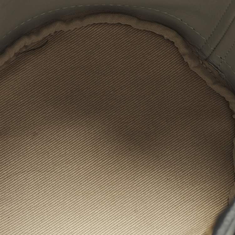 Pre Owned Marc Jacobs The Bucket Black Leather Bag