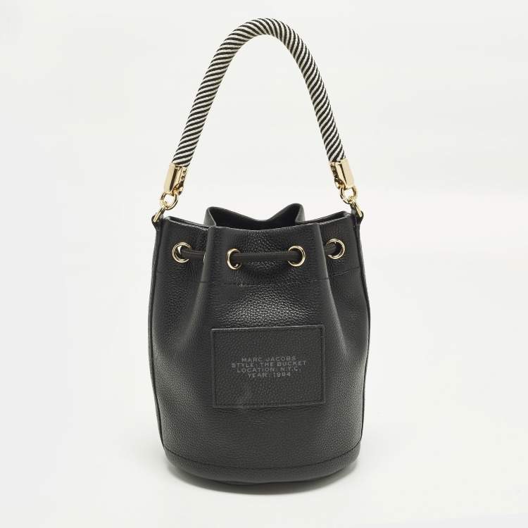 Pre Owned Marc Jacobs The Bucket Black Leather Bag