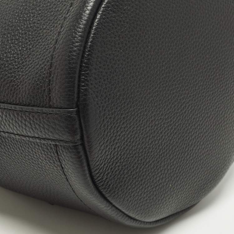 Pre Owned Marc Jacobs The Bucket Black Leather Bag