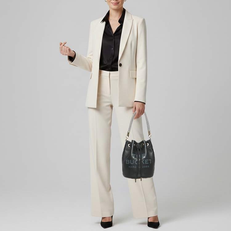 Pre Owned Marc Jacobs The Bucket Black Leather Bag