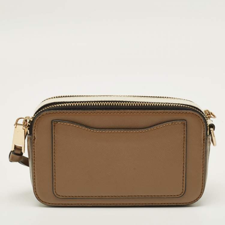 Pre Owned Marc Jacobs Snapshot Camera Brown/Off White Patent Leather Crossbody Bag
