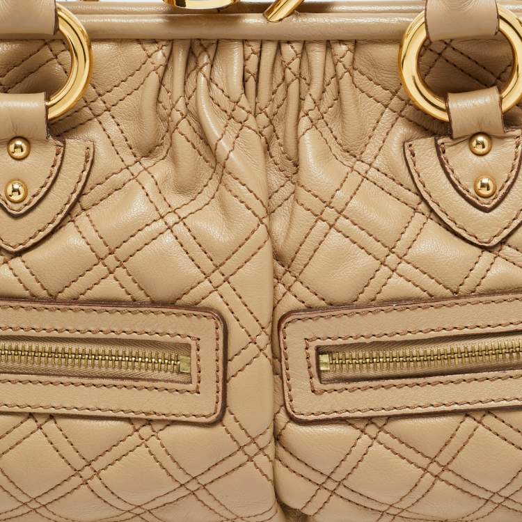 Pre Owned Marc Jacobs East West Stam Beige Quilted Leather Satchel