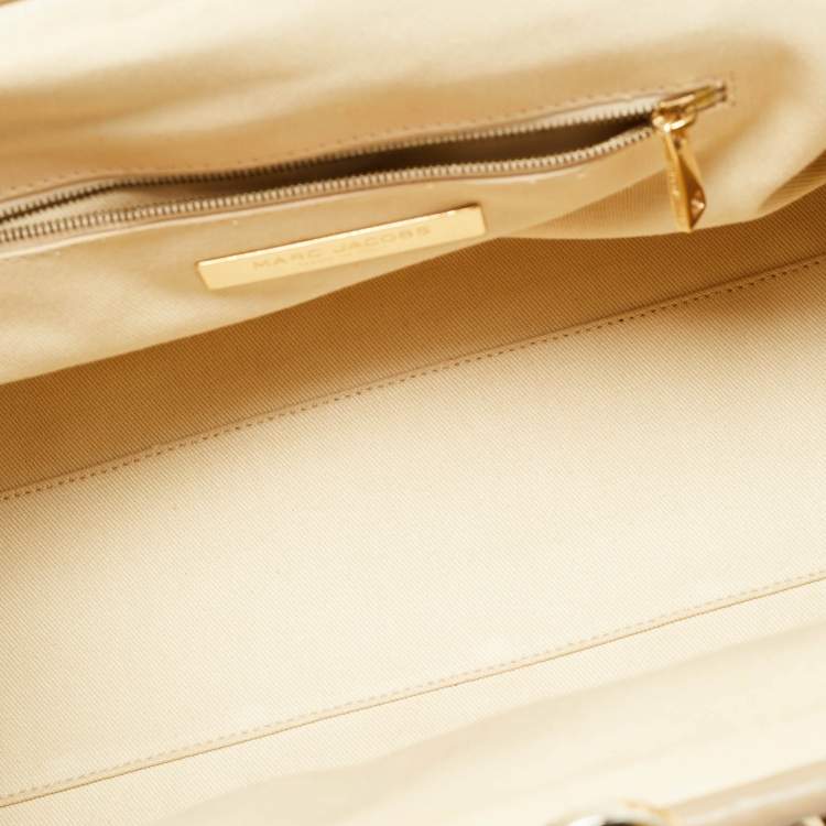 Pre Owned Marc Jacobs East West Stam Beige Quilted Leather Satchel