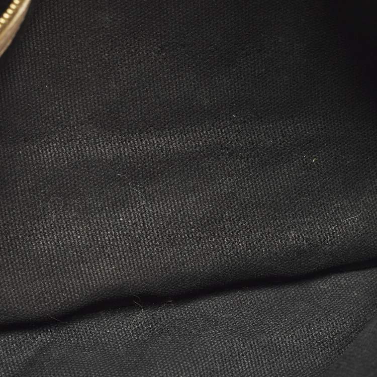 Pre Owned Marc Jacobs Eugenie Beige Quilted Leather Clutch