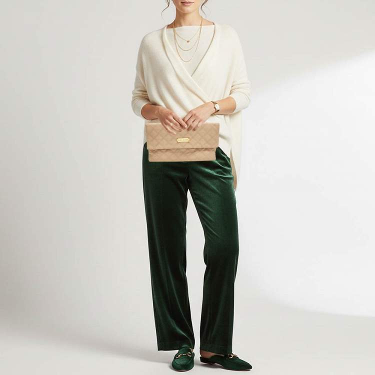 Pre Owned Marc Jacobs Eugenie Beige Quilted Leather Clutch