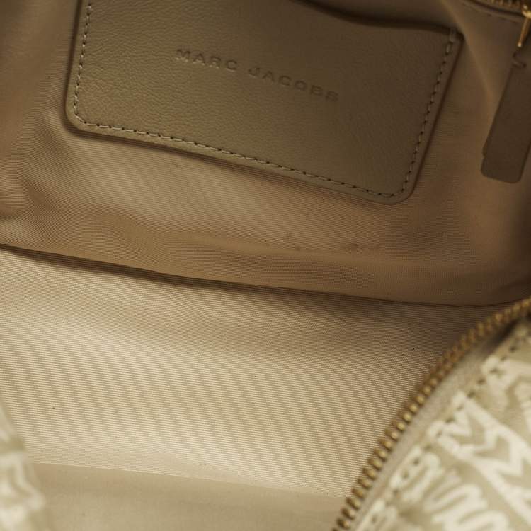 Pre Owned Marc Jacobs The Tote Small Beige Embossed Leather Bag