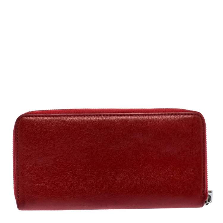 Pre Owned Marc Jacobs Red Studded Leather Zip Around Continental Wallet