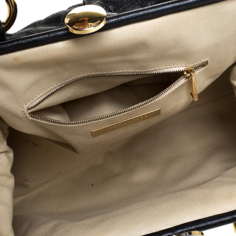 Pre Owned Marc Jacobs Black Quilted Leather Stam Shoulder Bag