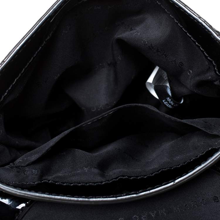 مملوكة مسبقًا Marc by Marc Jacobs Black Patent Leather Crossbody Bag