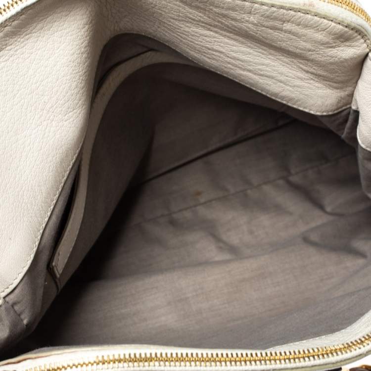 مملوكة مسبقًا Marc Jacobs Ivory Leather Front Pocket Chain Shoulder Bag