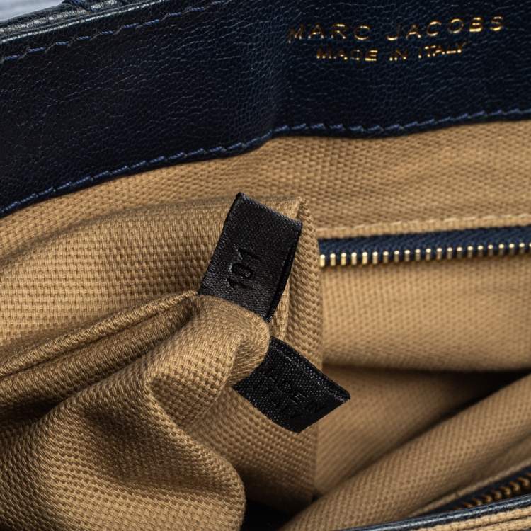 Pre Owned Marc Jacobs Navy Blue Quilted Leather Pushlock Flap Shoulder Bag