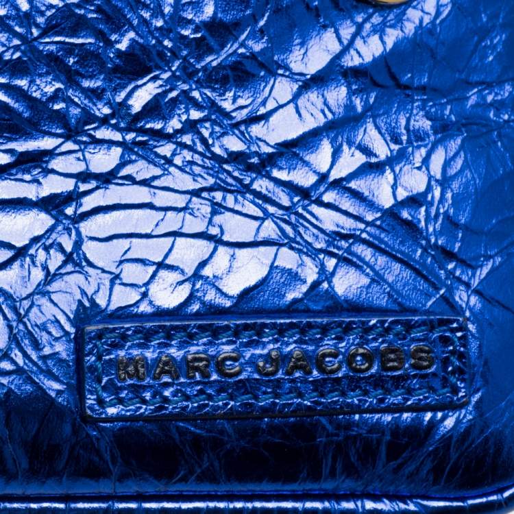 Pre Owned Marc Jacobs Metallic Blue Crinkled Patent Leather Fergie Clutch