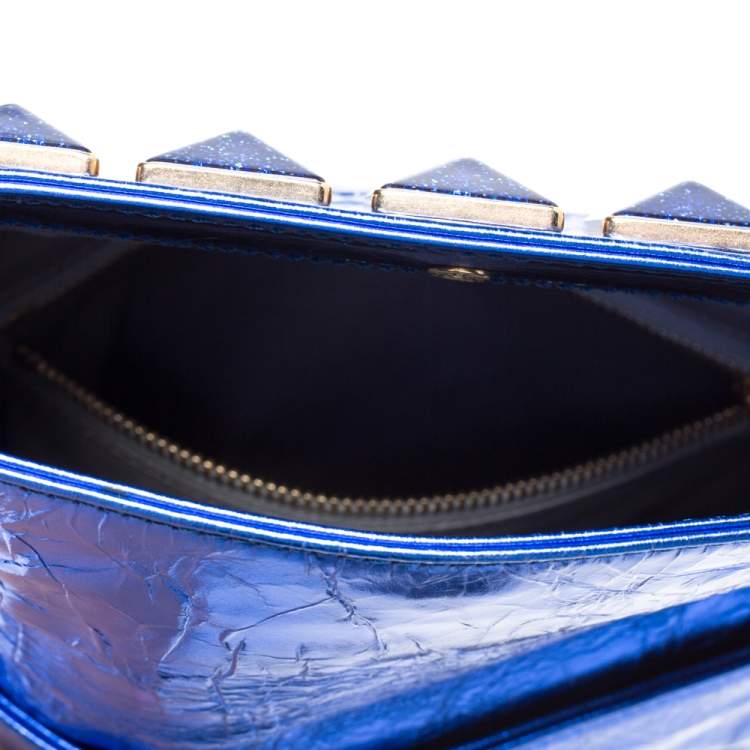 Pre Owned Marc Jacobs Metallic Blue Crinkled Patent Leather Fergie Clutch