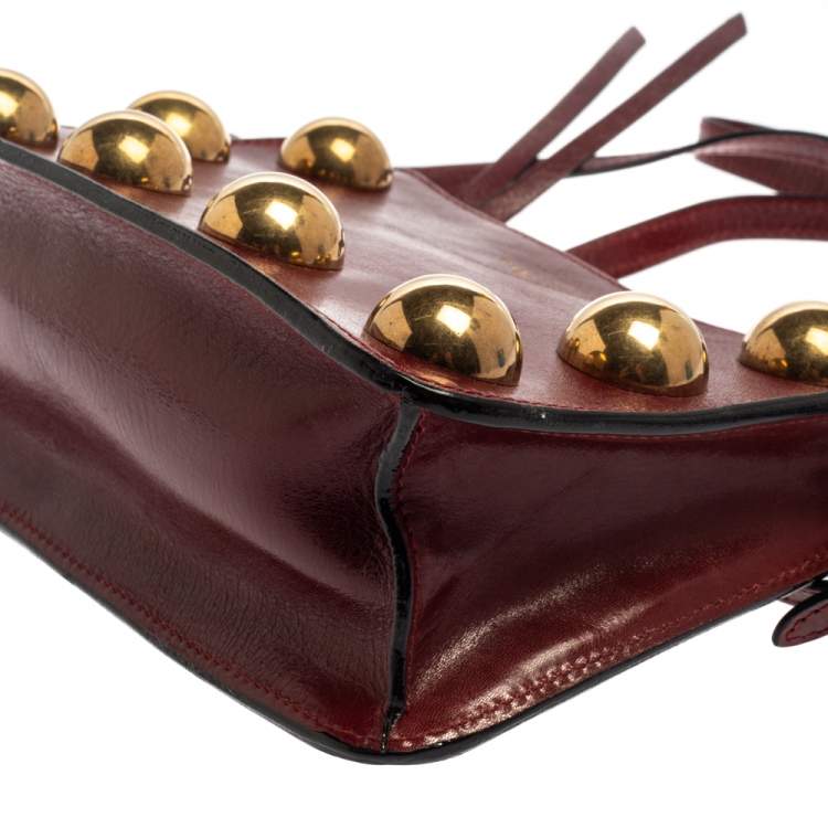مملوكة مسبقًا Marc Jacobs Dark Red Leather Studded Crossbody Bag