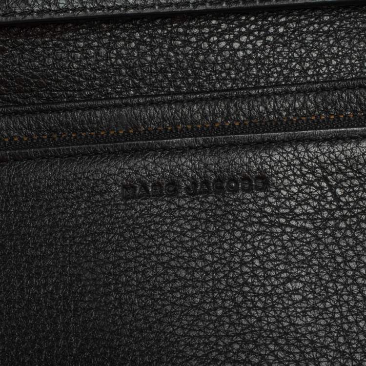 Pre Owned Marc Jacobs Black Leather Recruit Wallet on Strap 
