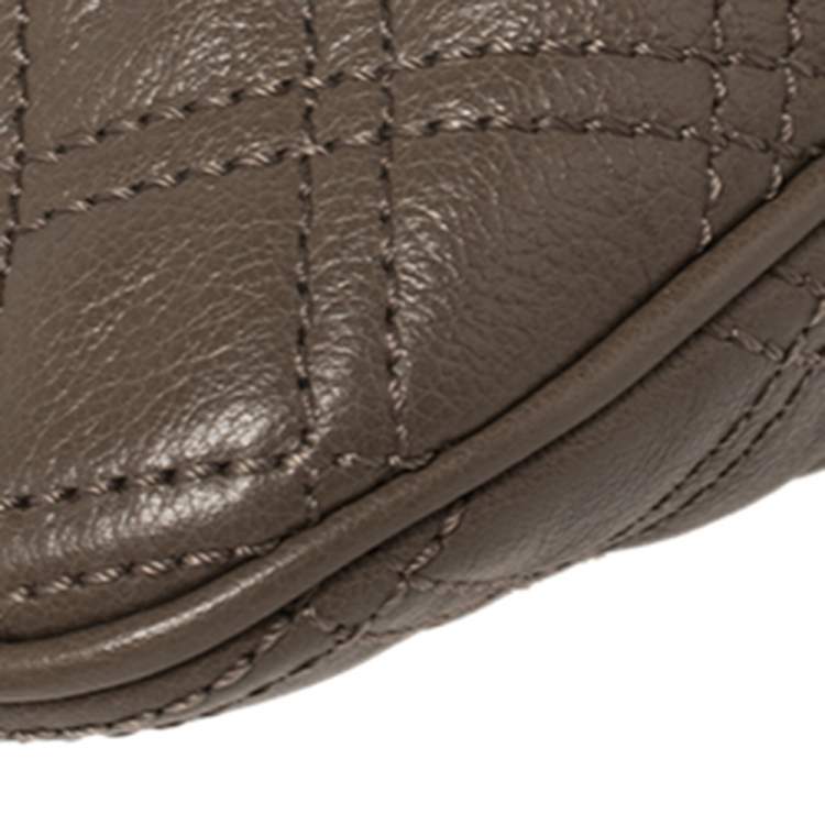 مملوكة مسبقًا Marc Jacobs Taupe Quilted Leather Little Stam Shoulder Bag
