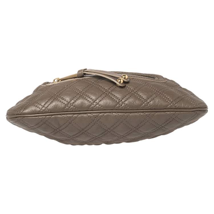 مملوكة مسبقًا Marc Jacobs Taupe Quilted Leather Little Stam Shoulder Bag