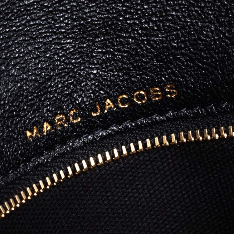 Pre Owned Marc Jacobs Black Quilted Leather Eugenie Clutch