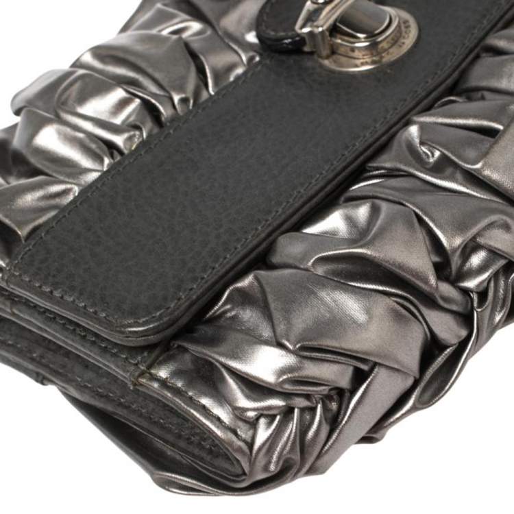 Pre Owned Mark Jacobs  Metallic/Grey Gathered Coated Canvas and Leather Pushlock Clutch 