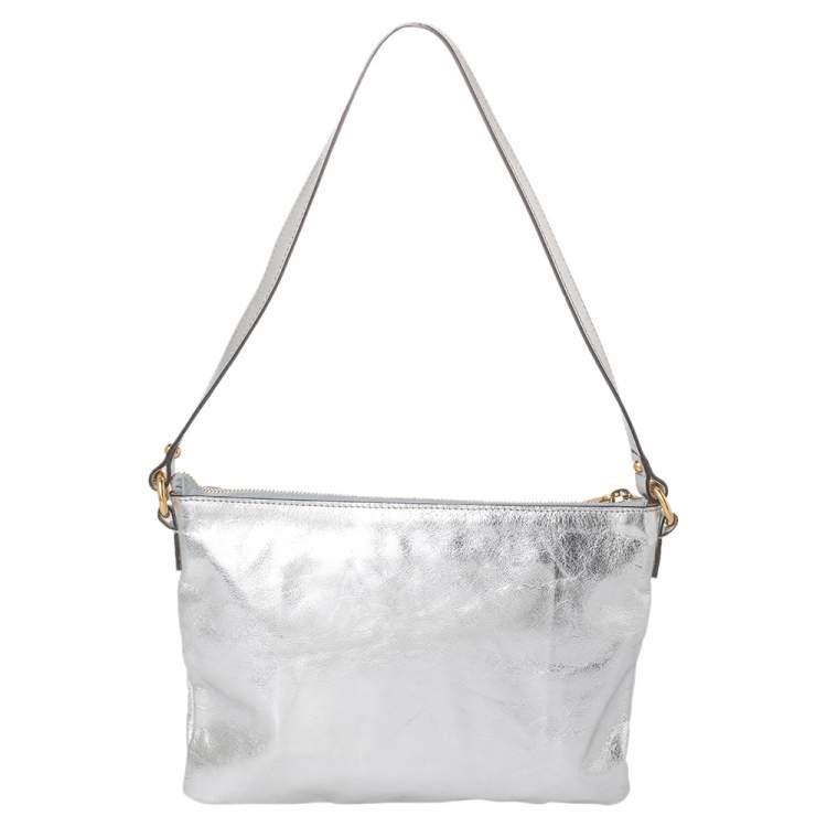 Pre Owned Marc Jacobs Metallic Silver Leather Flat Zip Clutch