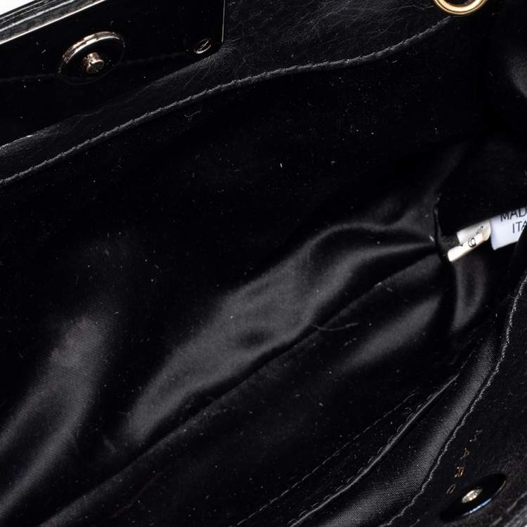 مملوكة مسبقًا Marc Jacobs Black Suede And Leather Embellished Clutch
