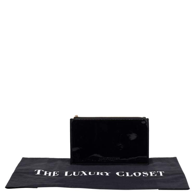 مملوكة مسبقًا Marc Jacobs Black Patent Leather Pouch