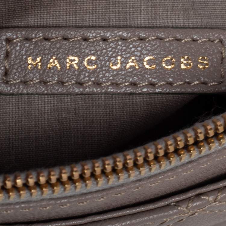 مملوكة مسبقًا Marc Jacobs Beige Quilted Leather The Large Single Flap Shoulder Bag