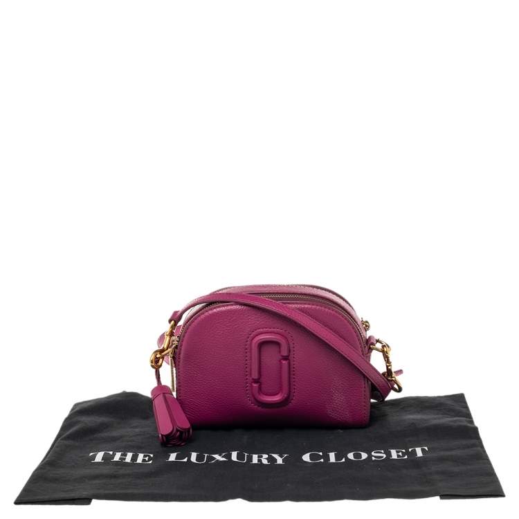 Pre Owned Marc Jacobs Fuchsia Leather Small Shutter Camera Crossbody Bag