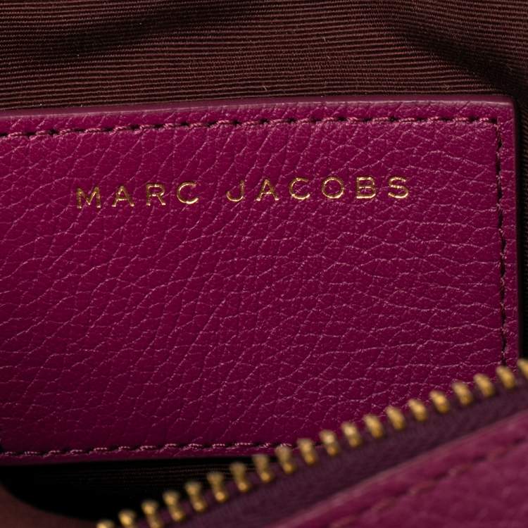 Pre Owned Marc Jacobs Fuchsia Leather Small Shutter Camera Crossbody Bag